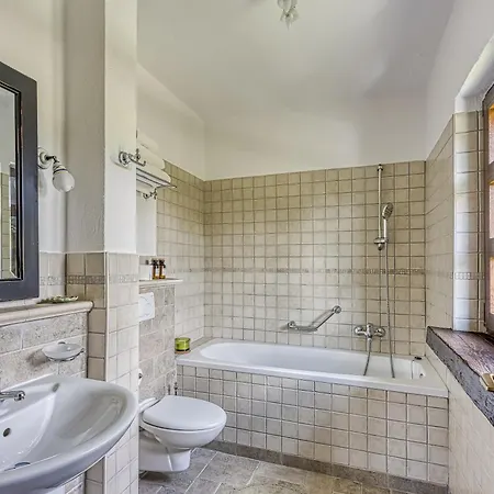 Aryana With Pool - Happy ヴィラ *